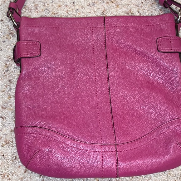 Coach purse - Picture 3 of 4